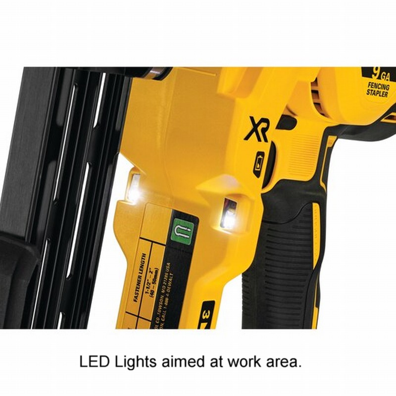 Dewalt 20V Max XR 9 GA Cordless Fencing Stapler Kit