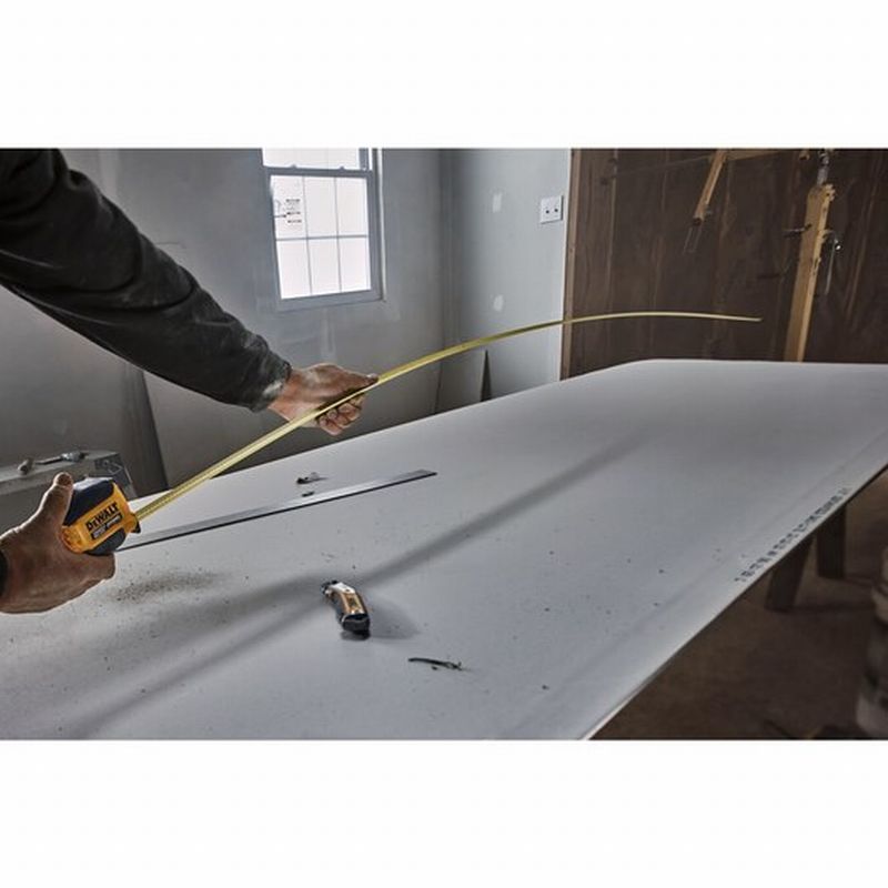 DEWALT® Expands ATOMIC COMPACT SERIES™ Line With New Hand Tools That